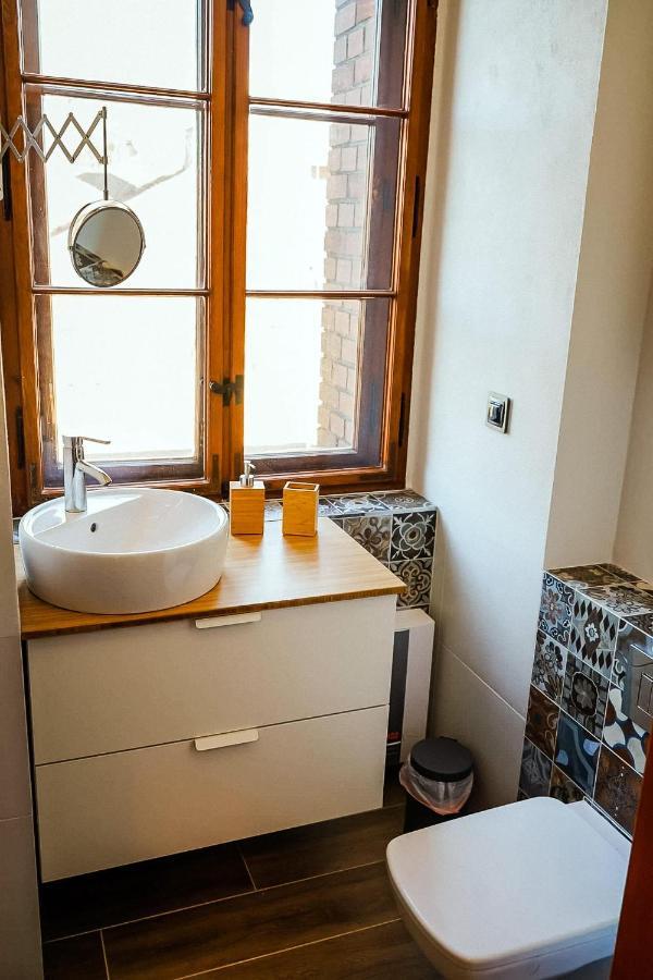 Apartamenty W Wiezy Свидница Экстерьер фото