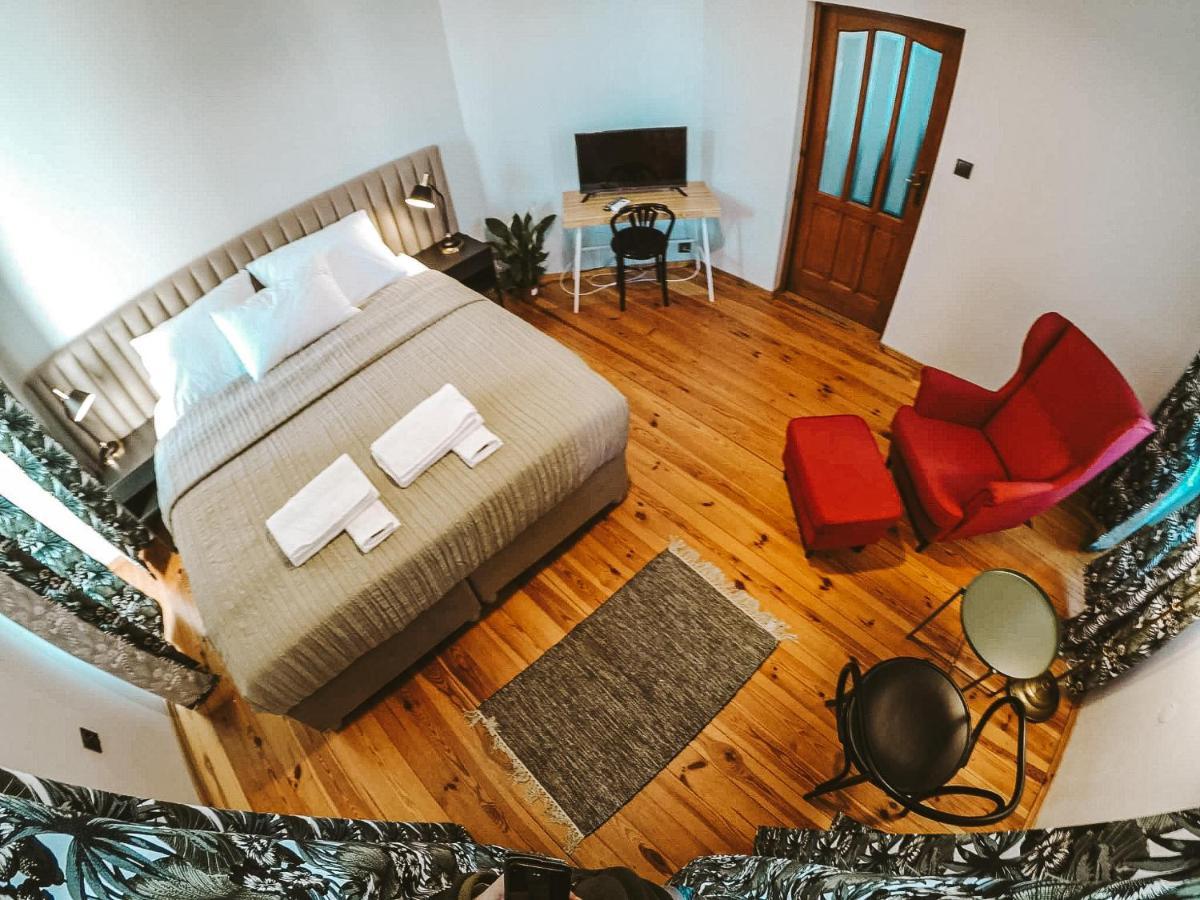 Apartamenty W Wiezy Свидница Экстерьер фото